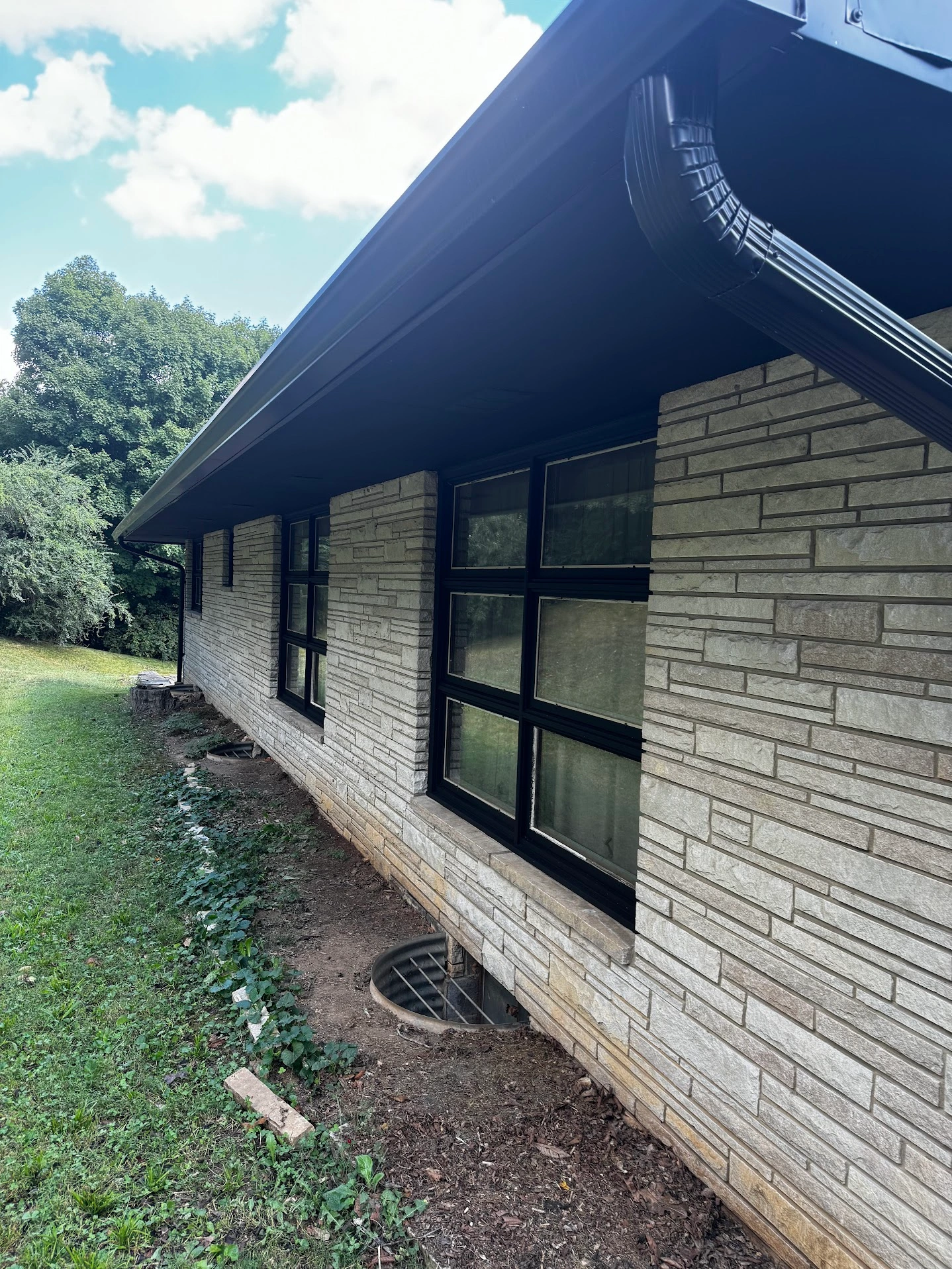 Installing gutters on-site