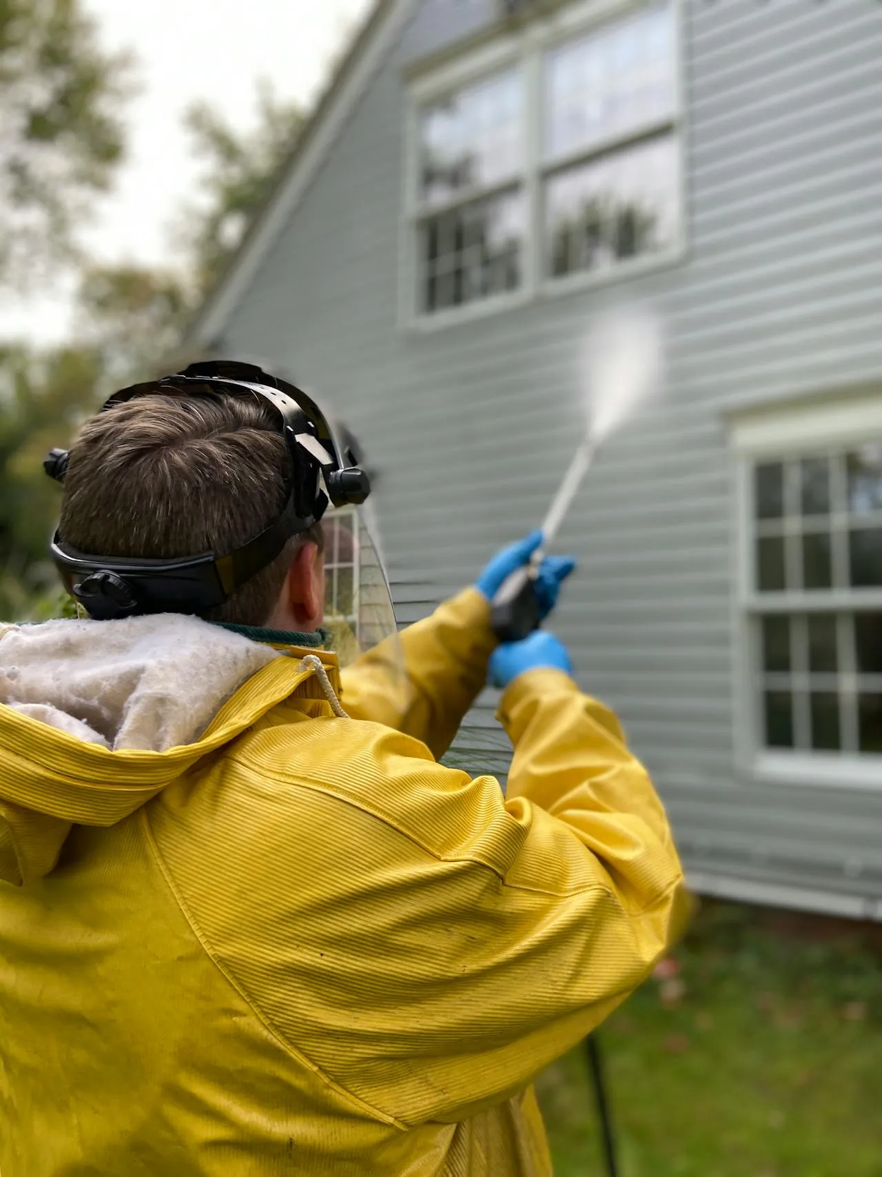 Clean Gutter Exteriors